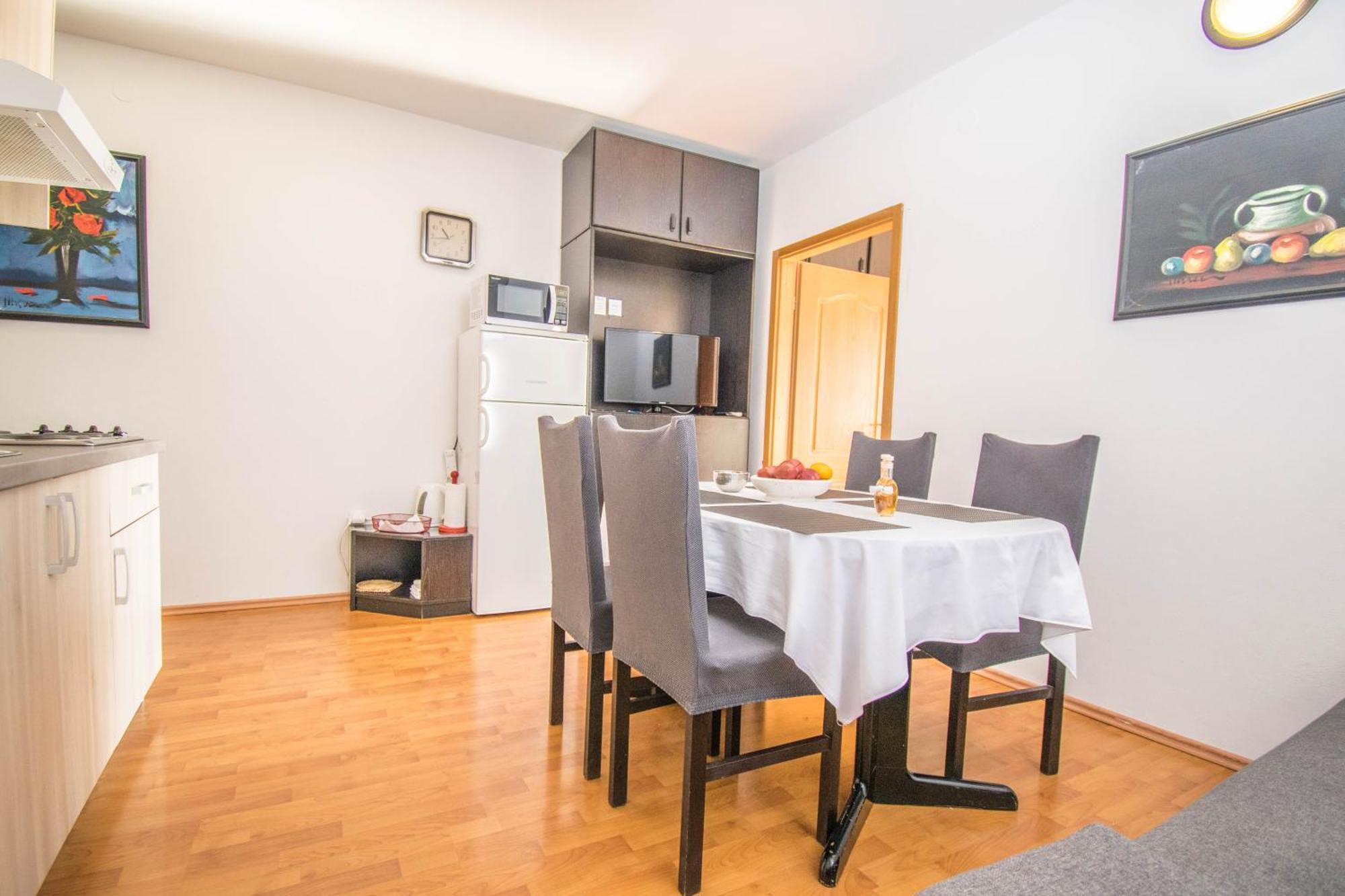 Apartments Grand&Vista in Krk Krk Town Exterior foto